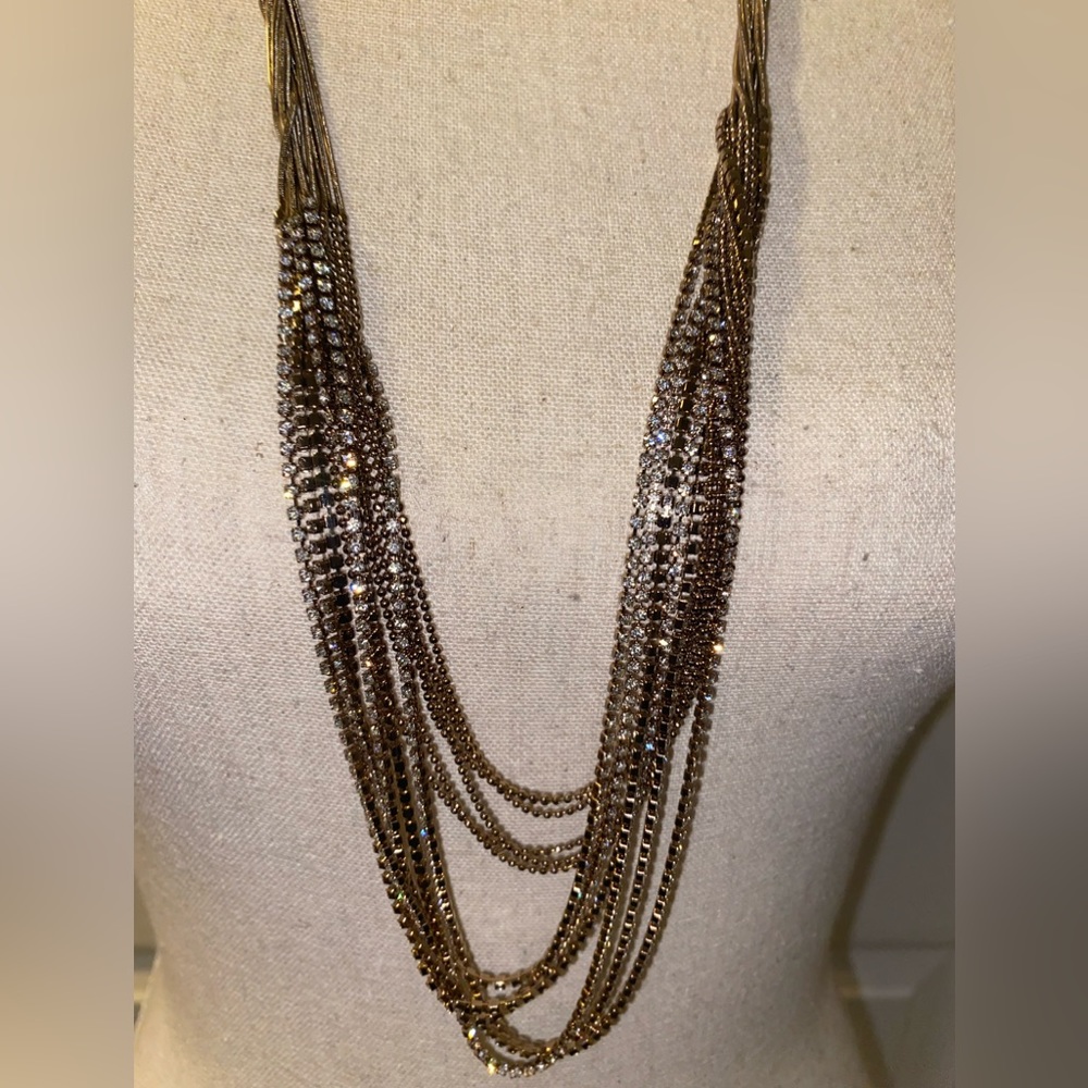 VINTAGE NECKLACE